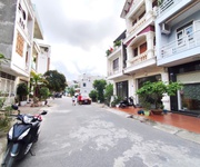 Nhà phân lô 591 thiên lôi, 66m 4 tầng, giá 8.8 tỉ đối diện aeon