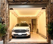 Trần quốc hoàn 40m x7 tầng thang máy 21,7 tỷ- phân lô-gara ô tô,vỉa hè-20m ra phố