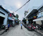 Bán nhà dương bá trạc   hẻm thẳng   cách mt 50m   nở hậu tài lộc