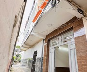 - bán nhà mới đẹp 3 tầng lưu hữu phước p15 q8