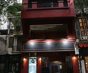 Sang nhượng nhà hàng âu - vị trí vàng - sẵn dòng tiền