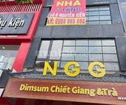 Cho thuê nhà 4 tầng   mặt tiền đẹp   vị trí đắc địa ngã tư nguyễn xiển   nguyễn trãi