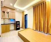 Tổng 17 phòng 7 tầng thang máy dòng tiền 900 triệu/năm phạm văn đồng giá 22 tỷ