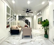 Bán nhà phan đình phùng, 35m2, 6 tầng, mặt tiền 3.3m, nhỉnh 15 tỉ, an ninh, an sinh tốt