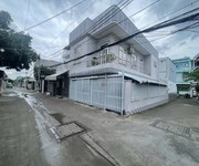 Nhà giá tốt gần đường xe hơi   khu tiện ích đủ đầy -phạm hữu lầu phường phú mỹ quận 7