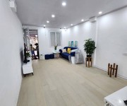 Bách khoa bán nhà tập thể tầng 2 long lanh 70M hai bà trưng