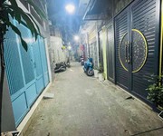 QUẬN 10 - NGÃ SÁU NGUYỄN TRI PHƯƠNG - 1 căn ra mặt tiền - 65m2, ngang 6.5m - giá cực hấp dẫn.