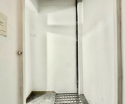 Nhà nguyên căn 2 tầng, 3 phòng ngủ, 3 WC hẻm xe hơi Nhà nguyên căn 2 tầng, 3 phòng ngủ, 3 WC hẻm xe hơi