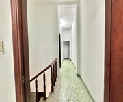 13 Nhà nguyên căn 2 tầng, 3 phòng ngủ, 3 WC hẻm xe hơi 13 Nhà nguyên căn 2 tầng, 3 phòng ngủ, 3 WC hẻm xe hơi
