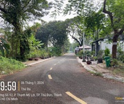 Bán gấp nền biệt thự góc 2 mặt tiền, đối diện công viên, diện tích 275.6m2, sổ đỏ, giá chỉ 165tr