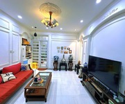 Siêu hiếm  phố võng thị 47m 3t giá 9,5 tỷ ngõ thông- gần hồ tây lộng gió