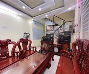 Chỉ 6,9 tỷ sở hữu dt:106m2-nhà 3 tầng-hxh nguyễn văn tăng,q9