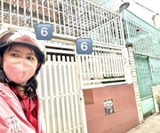 Bán nhà đ. đoàn văn bơ- ngang nở hậu- gần chợ 200 - xóm chiếu- lưu thông tôn đản- gần trường đại