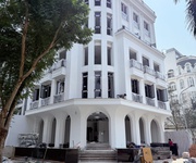 Bán nhà mặt phố phạm văn đồng - 200m mt 10m lô góc vỉa hè nhà mới thang máy kdvp gần kđt starlake