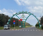 Bán nhà mặt tiền kinh doanh   ngay cổng khu công nghiệp long khánh, tỉnh đồng nai