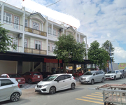 1 Nhượng lại nhà 3 lầu lô góc 2 mặt tiền đang cho thuê phường Bến Cát, giá 16 tỷ 1 Nhượng lại nhà 3 lầu lô góc 2 mặt tiền đang cho thuê phường Bến Cát, giá 16 tỷ