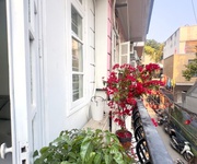 2 Hoàng hoa thám 38m x4 tầng 13,5 tỷ lô góc,ô tô,kinh doanh,20m ra phố