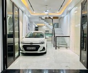 Bán căn nhà 4 tầng ngõ phố Nguyễn Trãi, ph Thành Đông, TP HP, 45m2, mt 4.1m, lô góc, gara