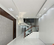 Bán nhà 04 tầng mặt đường Bến Láng, lô 17 Lê Hồng Phong