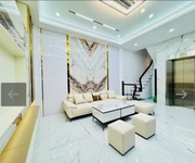 Nhà 38mm    5 tầng   thang máy   ngõ ô tô   50m ra phố bạch mai   giá 10,8 tỷ