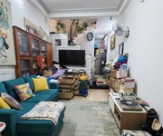 Nhà lê văn sỹ - quận tân bình   3.3 x 9 m vuông vức - 3 tầng - 4.5 tỷ