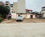 Đất vàng phân lô ngọc thuỵ  dt 50m - mt 5,1m  oto tải ra vào  giá 12 tỷ chẵn