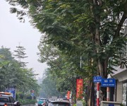 Nhà đẹp- full nội thất - về ở ngay đón tết - gần hồ tây  - tầm tiền quá hiếm-chốt ngay 30m2