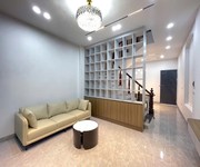 Nhà đẹp kim giang - 35m 4,5 tầng 4mmt - ô tô đỗ cách 5m. giá nhỉnh 8,6 tỷ