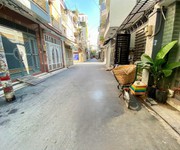 Bán nhà phường 10 tân bình, sát âu cơ, 5x9, 3 phòng pn, có sân, giá chỉ 4 tỷ 25 tl