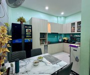 Bán nhà hxh Trần Hưng Đạo Q.5 - 45m2 - chỉ 9,5 tỉ có thang máy