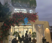 Nhà mới gói 5 mỹ gia, đường to, full nội thất, giá chỉ 9.6  tỷ bao thuế phí