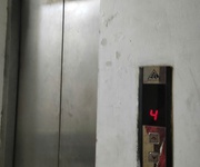 Bán gấp giá rẻ chung cư mai hương 60m, tầng 5, mặt tiền 4m, 2.65 tỷ bạch mai, hai bà trưng.