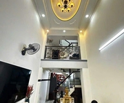 Nhà 3 tầng trung tâm tân bình hẻm 6m   cách mạng tháng 8 nỡ hậu tài lộc