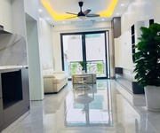 Chùa bộc 42m    5 tầng   mt 7.4m  thang máy   ngõ ô tô  10.9 tỷ