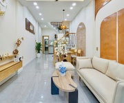 Bán gấp nhà đường số 7 gò vấp chỉ 5,79 tỷ tới 48m2, 2 tầng , tặng nội thất, hẻm ba gác thông, tiện