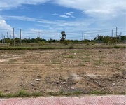 2,x tỷ cho 150m  đất gần Hội An   dễ xây dựng