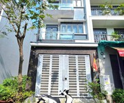 nhà sang   giá rẻ nhất khu   đừng bỏ lỡ