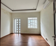 Bán nhà hxh 10m lũy bán bích, tân phú. lô góc 4m x 15m x 4 tầng, 3pn, gần chợ tân phú chỉ 9.8 tỷ