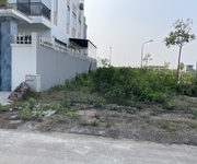 Bán đất tái định cư Ngọc Động 80m2, view vườn hoa cực thoáng, cạnh Vin Safari, đường 11m có vỉa hè.