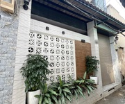 Nhà 2 tầng  6.4x9.8m  sát đường phạm thế hiển p7q8. giá: 5 tỷ