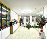 Nhà phố Ô Đồng Lầm 6 tầng thang máy xây mới đẹp full nội thất xịn ngõ thông về ở ngay hơn 12 tỷ