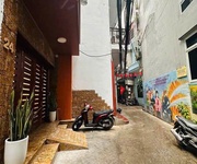 Ngọc Hà 60m2 x 6 tầng thang máy - NỞ HẬU - THANG MÁY - 10 phòng khép kín.