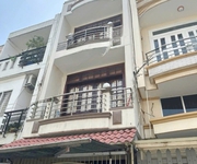 8.8 tỷ oto trong nhà hẻm 6m âu dương lân p3q8