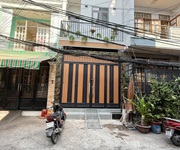 Nhà 2 tầng mới đường nhựa 6m dương bá trạc p1q8. giá 7,8 tỷ tl