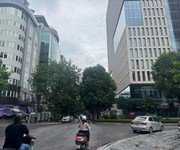 Tòa văn phòng mặt phố vip cầu giấy - ngay sát thành ủy - 150m2 - 9 tầng - mt 9m - giá 170 tỷ - vỉa
