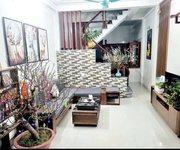 bán nhà 2 tầng 1 tum   dân xây kiên cố   nguyên khê 4.x tỷ