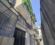 Bán nhà nguyễn ngọc vũ. cầu giấy. diện tích 92m2. x7 tầng. mặt tiền 7.2m2. giá bán 27 tỷ