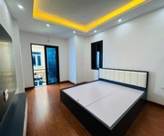 16 Tỷ Cửa Bắc 7 Tầng Thang Máy Dòng Tiền 650Tr/Năm 45M2 Xây Mới