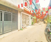 Tòa căn hộ Hoàng Hoa Thám 60m2 x 6 tầng thang máy   ô tô qua nhà   10 phòng khép kín - cách phố 20m