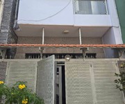 Ngay chợ tân hương   hẻm xe hơi đỗ cửa   44m   3 tầng   3pn   nhỉnh 5